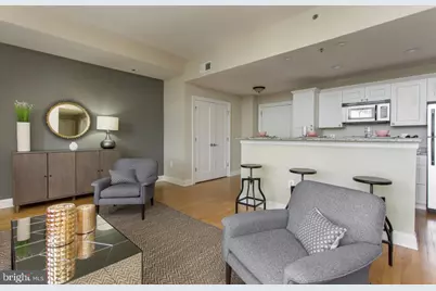 230 N 21st Street #706, Philadelphia, PA 19103 - Photo 5