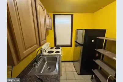 1038 W Monmouth Street, Philadelphia, PA 19133 - Photo 5