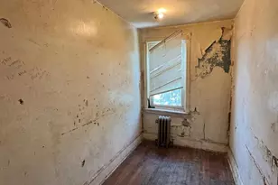 643 S 60th St, Philadelphia, PA 19143 - Photo 11