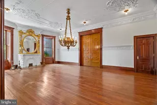 2201 Green St, Philadelphia, PA 19130 - Photo 3