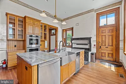 2201 Green Street #1N, Philadelphia, PA 19130 - Photo 11