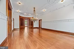 2201 Green St, Philadelphia, PA 19130 - Photo 19