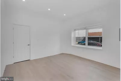 2401 S Alder Street #2, Philadelphia, PA 19148 - Photo 5