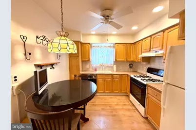 1716 Napfle Avenue, Philadelphia, PA 19111 - Photo 11