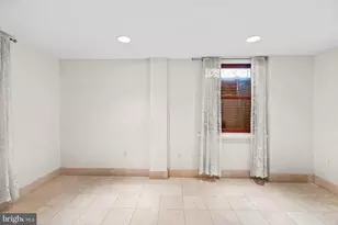 2201 Green St, Philadelphia, PA 19130 - Photo 15