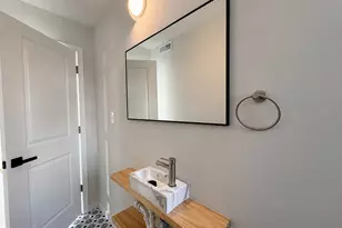 1537 S 26th St, Philadelphia, PA 19146 - Photo 5
