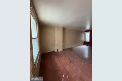 2022 S Simpson Street, Philadelphia, PA 19142 - Photo 3