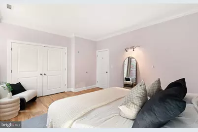 242 S 13th Street #E, Philadelphia, PA 19107 - Photo 15