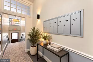 242 S 13th St, Philadelphia, PA 19107 - Photo 27