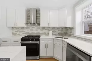 1203 Moore St, Philadelphia, PA 19148 - Photo 9