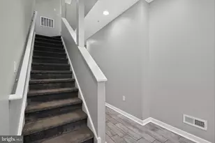 606 W Jefferson St, Philadelphia, PA 19122 - Photo 13