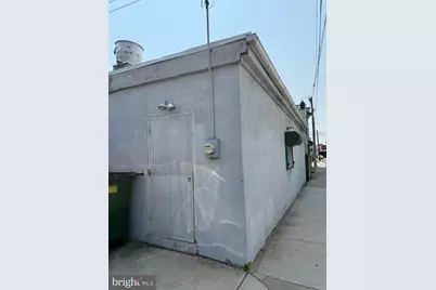 2221 Bridge Street, Philadelphia, PA 19137 - Photo 5