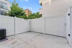 861 N 15th St, Philadelphia, PA 19130 - Photo 41