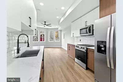 861 N 15th Street, Philadelphia, PA 19130 - Photo 1