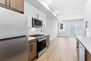 861 N 15th St, Philadelphia, PA 19130 - Photo 7