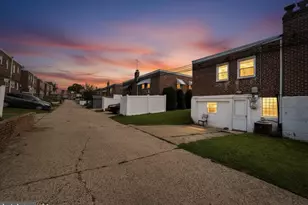 7826 Brier St, Philadelphia, PA 19152 - Photo 21