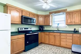 7826 Brier St, Philadelphia, PA 19152 - Photo 11