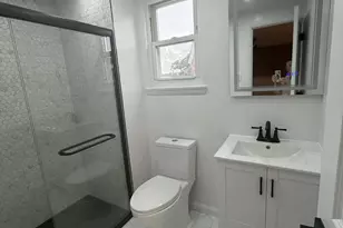 814 Kendrick St, Philadelphia, PA 19111 - Photo 21