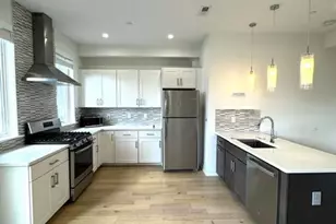 2137 E Firth St, Philadelphia, PA 19125 - Photo 3