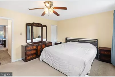 15022 London Road, Philadelphia, PA 19116 - Photo 17