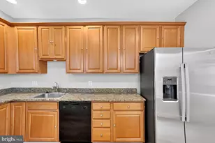 112 Hermit St, Philadelphia, PA 19127 - Photo 11