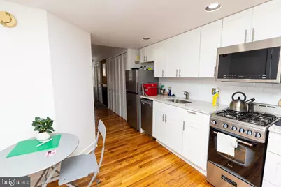 1915 Pemberton Street #3, Philadelphia, PA 19146 - Photo 11