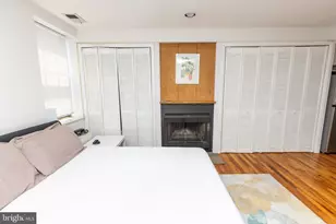 1915 Pemberton St, Philadelphia, PA 19146 - Photo 3