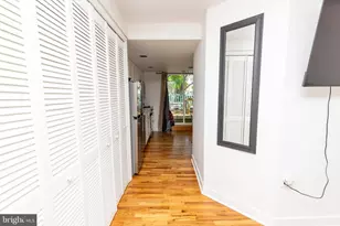 1915 Pemberton St, Philadelphia, PA 19146 - Photo 5