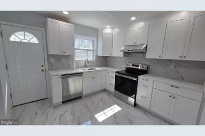 1810 E Albert Street, Philadelphia, PA 19125 - Photo 5