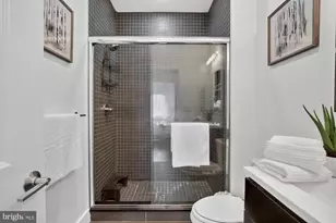 1343 S Bouvier St, Philadelphia, PA 19146 - Photo 21