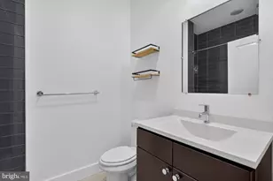 1343 S Bouvier St, Philadelphia, PA 19146 - Photo 25