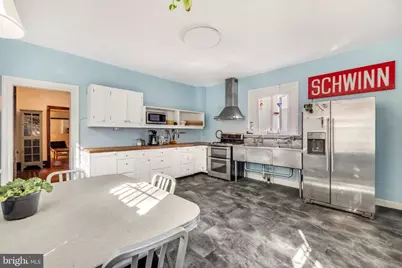 5831 N Park Avenue, Philadelphia, PA 19141 - Photo 17