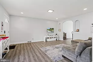 7213 Montague St, Philadelphia, PA 19135 - Photo 3