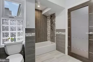 2356 E York St, Philadelphia, PA 19125 - Photo 39
