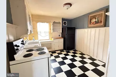 7321 Whitaker Avenue, Philadelphia, PA 19111 - Photo 25