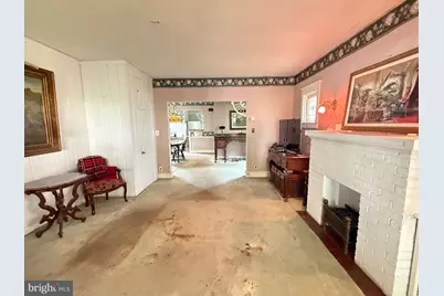 7321 Whitaker Avenue, Philadelphia, PA 19111 - Photo 9