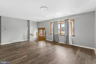 12214 Medford Rd, Philadelphia, PA 19154 - Photo 3
