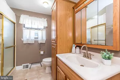 741 Brighton Street, Philadelphia, PA 19111 - Photo 15