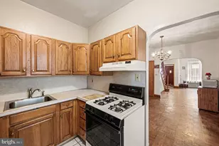 2712 Brown St, Philadelphia, PA 19130 - Photo 15