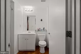 1210 Buttonwood St, Philadelphia, PA 19123 - Photo 17