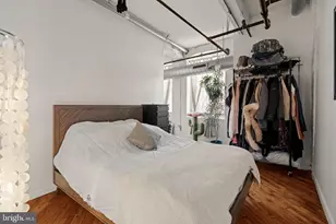 1210 Buttonwood St, Philadelphia, PA 19123 - Photo 13