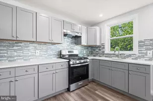 1870 Pratt St, Philadelphia, PA 19124 - Photo 7