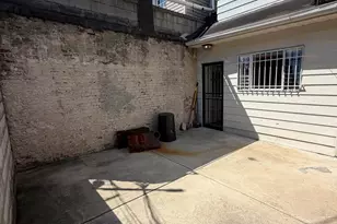 2252 Snyder Ave, Philadelphia, PA 19145 - Photo 9