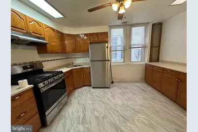 705 S 6th Street, Philadelphia, PA 19147 - Photo 5