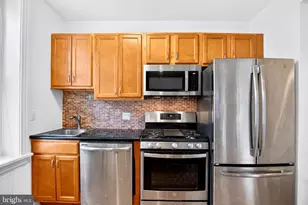 334 S 12th St, Philadelphia, PA 19107 - Photo 3
