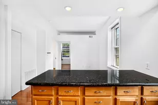 334 S 12th St, Philadelphia, PA 19107 - Photo 5