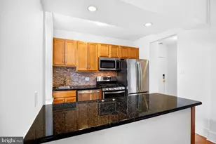 334 S 12th St, Philadelphia, PA 19107 - Photo 3