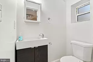 1702 S 16th St, Philadelphia, PA 19145 - Photo 23