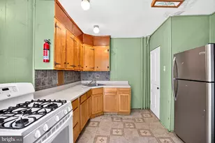 1221 N 2nd St, Philadelphia, PA 19122 - Photo 13