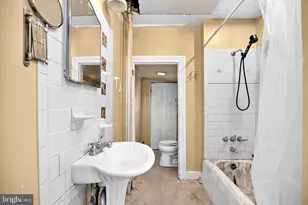 1221 N 2nd St, Philadelphia, PA 19122 - Photo 25